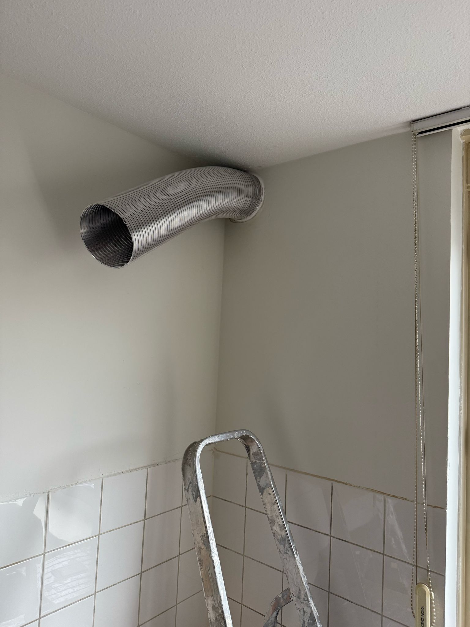 Waar moet het gat voor een split-airco komen? Binnenunit, buitenunit en leidingroute