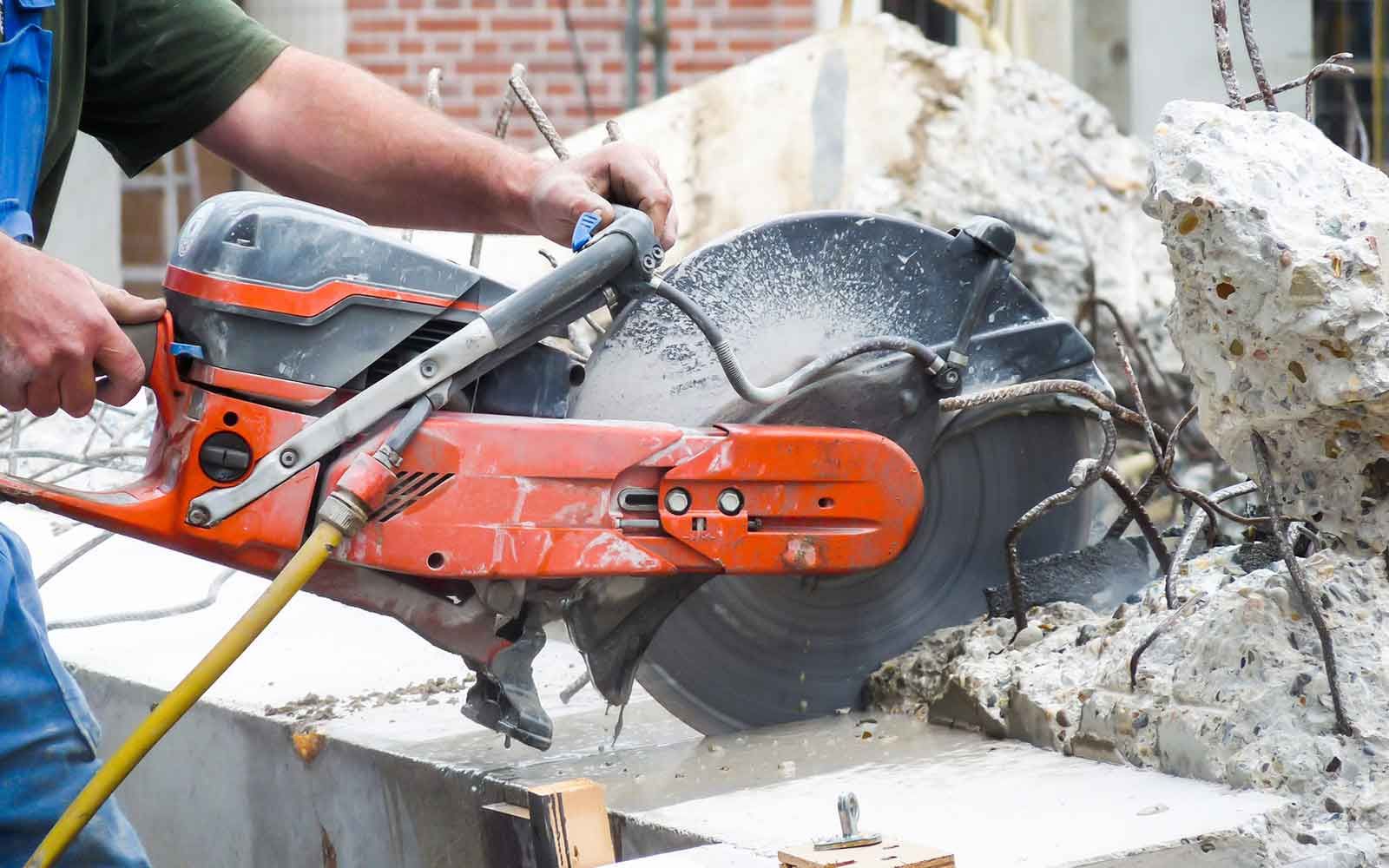 Betonzaagwerk: deur, raam en sparing