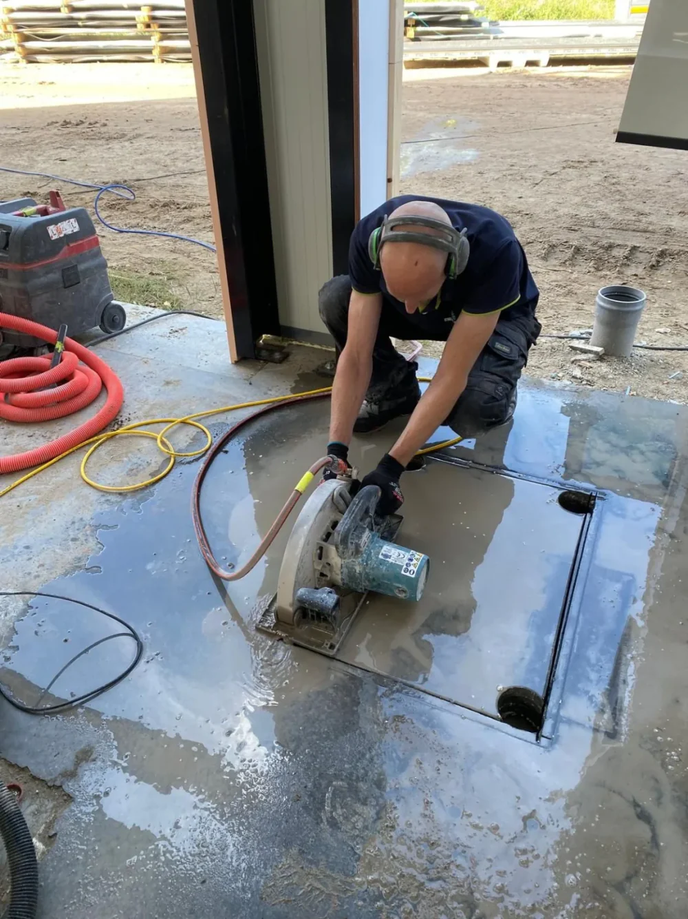 Betonvloer zagen met diamantzaag